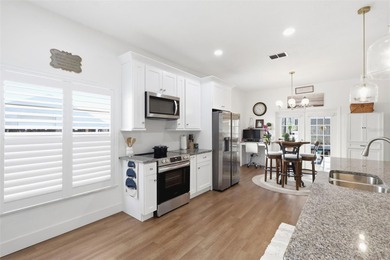 Twin Rivers community of Oviedo, Florida This beautifully on Twin Rivers Golf Club in Florida - for sale on GolfHomes.com, golf home, golf lot