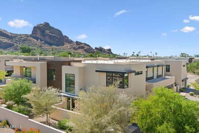 Camelback View. Enjoy resort living w/ full amenities at on Mountain Shadows Executive Golf Course in Arizona - for sale on GolfHomes.com, golf home, golf lot