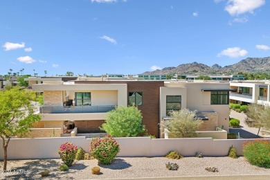 Camelback View. Enjoy resort living w/ full amenities at on Mountain Shadows Executive Golf Course in Arizona - for sale on GolfHomes.com, golf home, golf lot