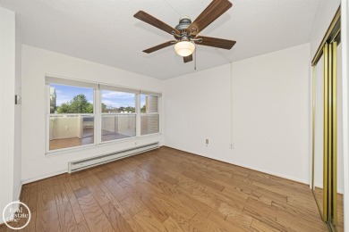 SECOND FLOOR CORNER UNIT IN GOLF COMMUNITY. 2 SPACIOUS BEDROOMS on St. Clair Shores Country Club in Michigan - for sale on GolfHomes.com, golf home, golf lot