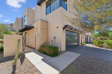 Camelback View. Enjoy resort living w/ full amenities at on Mountain Shadows Executive Golf Course in Arizona - for sale on GolfHomes.com, golf home, golf lot