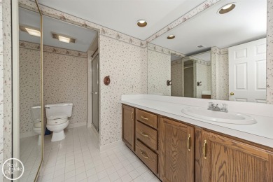 SECOND FLOOR CORNER UNIT IN GOLF COMMUNITY. 2 SPACIOUS BEDROOMS on St. Clair Shores Country Club in Michigan - for sale on GolfHomes.com, golf home, golf lot