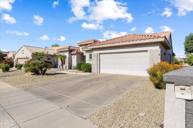 The lovely Stonecrest onthe 7th green of  Granite Falls North is on Sun City Grand Golf Couse and Club in Arizona - for sale on GolfHomes.com, golf home, golf lot