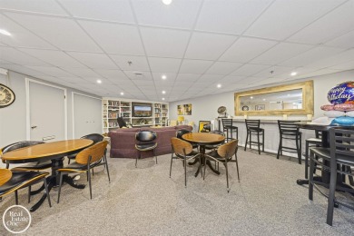 SECOND FLOOR CORNER UNIT IN GOLF COMMUNITY. 2 SPACIOUS BEDROOMS on St. Clair Shores Country Club in Michigan - for sale on GolfHomes.com, golf home, golf lot