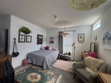 This 2021 model year "pre-owned" home that is on Hemet West Mobile Estates in California - for sale on GolfHomes.com, golf home, golf lot