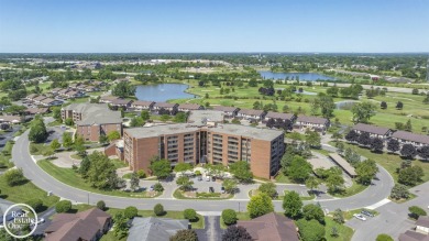 SECOND FLOOR CORNER UNIT IN GOLF COMMUNITY. 2 SPACIOUS BEDROOMS on St. Clair Shores Country Club in Michigan - for sale on GolfHomes.com, golf home, golf lot