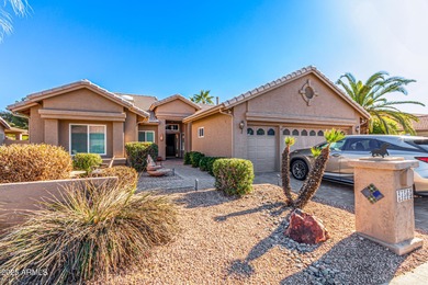 Welcome to this beautifully updated home in Sun lakes! Offering on Oakwood Golf Club  in Arizona - for sale on GolfHomes.com, golf home, golf lot