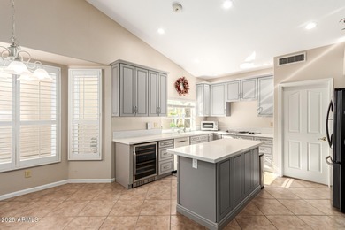 Welcome to this beautifully updated home in Sun lakes! Offering on Oakwood Golf Club  in Arizona - for sale on GolfHomes.com, golf home, golf lot