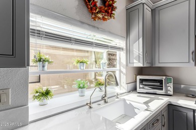 Welcome to this beautifully updated home in Sun lakes! Offering on Oakwood Golf Club  in Arizona - for sale on GolfHomes.com, golf home, golf lot