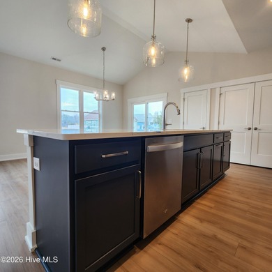 Have you been searching for a coastal cottage with clean lines on The Carolina Club in North Carolina - for sale on GolfHomes.com, golf home, golf lot