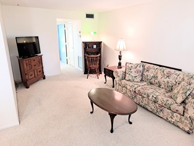 ONLY UNIT WITH 1.5 BATH UNDER $100K Furnished or unfurnished on Vero Beach South Golf Course in Florida - for sale on GolfHomes.com, golf home, golf lot