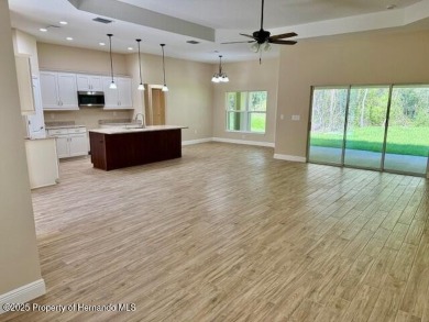 BEAUTIFUL 3 BED 2 BATH HOME W ADDITIONAL OFFICE/FLEX SPACE AND on Southern Woods Golf Club in Florida - for sale on GolfHomes.com, golf home, golf lot