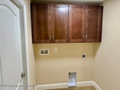 BEAUTIFUL 3 BED 2 BATH HOME W ADDITIONAL OFFICE/FLEX SPACE AND on Southern Woods Golf Club in Florida - for sale on GolfHomes.com, golf home, golf lot