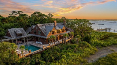 Welcome to 108 Salthouse Lane, where function meets elegance on Kiawah Island Club in South Carolina - for sale on GolfHomes.com, golf home, golf lot