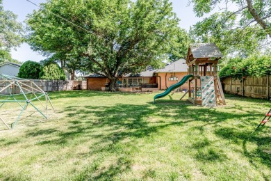 Beautiful 5-bed, 3-bath home in West Hills overlooking Amarillo on Amarillo Country Club in Texas - for sale on GolfHomes.com, golf home, golf lot