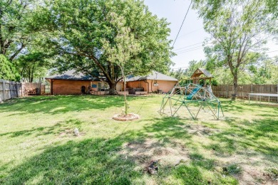 Beautiful 5-bed, 3-bath home in West Hills overlooking Amarillo on Amarillo Country Club in Texas - for sale on GolfHomes.com, golf home, golf lot