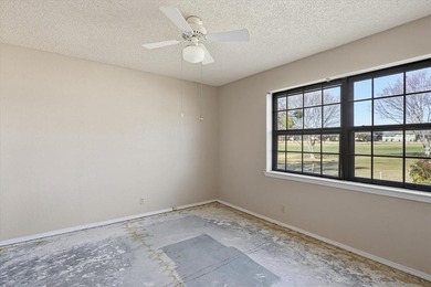 LOCATION o CHARM o AMENITIES GALORE! Enjoy the lifestyle of on Pecan Plantation Country Club in Texas - for sale on GolfHomes.com, golf home, golf lot