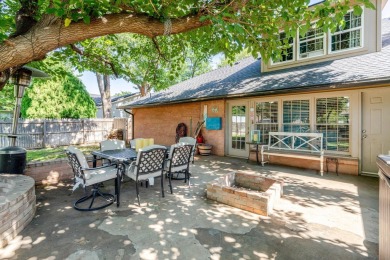 Beautiful 5-bed, 3-bath home in West Hills overlooking Amarillo on Amarillo Country Club in Texas - for sale on GolfHomes.com, golf home, golf lot