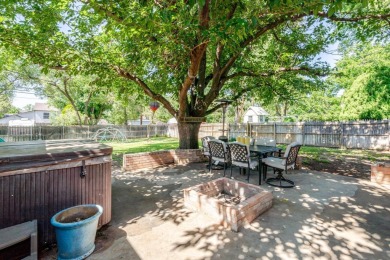Beautiful 5-bed, 3-bath home in West Hills overlooking Amarillo on Amarillo Country Club in Texas - for sale on GolfHomes.com, golf home, golf lot