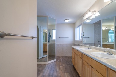 Welcome to this beautifully maintained 3-bedroom, 2-bath home in on Sunbrook Golf Course in Utah - for sale on GolfHomes.com, golf home, golf lot