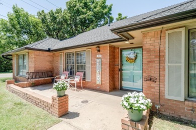 Beautiful 5-bed, 3-bath home in West Hills overlooking Amarillo on Amarillo Country Club in Texas - for sale on GolfHomes.com, golf home, golf lot