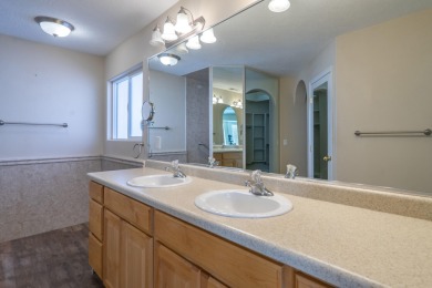 Welcome to this beautifully maintained 3-bedroom, 2-bath home in on Sunbrook Golf Course in Utah - for sale on GolfHomes.com, golf home, golf lot