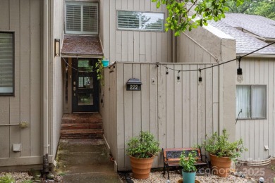 Enjoy peaceful living in this four-bed, three-bath townhome on River Hills Country Club in South Carolina - for sale on GolfHomes.com, golf home, golf lot