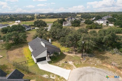 NEW LOWER PRICE - MOTIVATED SELLER! Perfect home for the empty on Vaaler Creek Golf Club in Texas - for sale on GolfHomes.com, golf home, golf lot