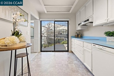 Located in desirable lagoon entry 1. PINEHURST condo upper end on Rossmoor Golf Course in California - for sale on GolfHomes.com, golf home, golf lot