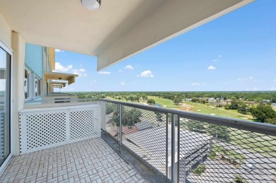 Fantastic unit for a great price. End unit with both golf course on Pensacola Country Club in Florida - for sale on GolfHomes.com, golf home, golf lot