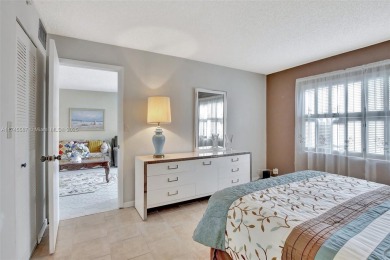 Discover convenience and comfort in this condo unit located in on Sunrise Lakes Phase III in Florida - for sale on GolfHomes.com, golf home, golf lot