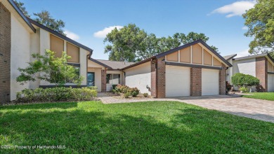 This fully updated 2 bedroom, 2 bathroom villa is located in the on Heather Golf and Country Club in Florida - for sale on GolfHomes.com, golf home, golf lot