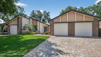 This fully updated 2 bedroom, 2 bathroom villa is located in the on Heather Golf and Country Club in Florida - for sale on GolfHomes.com, golf home, golf lot