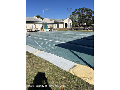 DOUBLE LOT! This beautiful home on a double lot in the senior on High Point Golf Club, Inc. in Florida - for sale on GolfHomes.com, golf home, golf lot