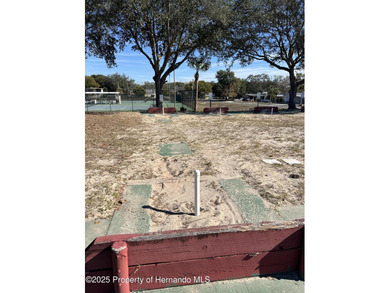 DOUBLE LOT! This beautiful home on a double lot in the senior on High Point Golf Club, Inc. in Florida - for sale on GolfHomes.com, golf home, golf lot