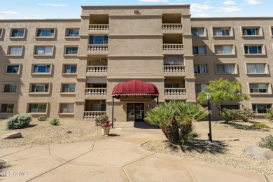 Stunning remodeled condo in Scottsdale Shadows. Prime ground on Scottsdale Shadows in Arizona - for sale on GolfHomes.com, golf home, golf lot