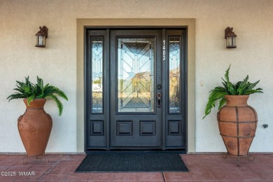 Welcome to your dream home on the 18th hole! This spacious on Snowflake Municipal Golf Course in Arizona - for sale on GolfHomes.com, golf home, golf lot