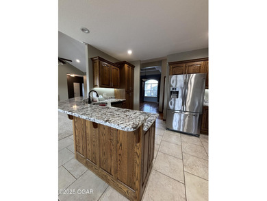 Beautifully Maintained Briarbrook Home with Detached on Briarbrook Golf Course in Missouri - for sale on GolfHomes.com, golf home, golf lot