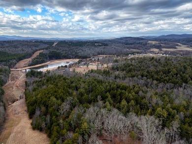 A TRULY SPECIAL LAKEFRONT PROPERTY! Build your dream LAKEFRONT on Old Union Golf Course in Georgia - for sale on GolfHomes.com, golf home, golf lot