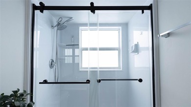 Elegant and beautifully furnished 3-bedroom, 2-bath condo in on Palm-Aire Country Club and Resort - Palms in Florida - for sale on GolfHomes.com, golf home, golf lot