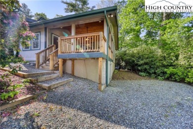Well cared for one level home with bonus 1/2 lot for extra on Land Harbor Golf Course in North Carolina - for sale on GolfHomes.com, golf home, golf lot