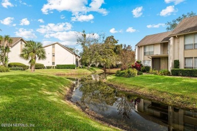 **SELLER OFFERING TO PAY 1-YEAR of ANNUAL HOA DUES VALUED at on The Deerwood Country Club in Florida - for sale on GolfHomes.com, golf home, golf lot