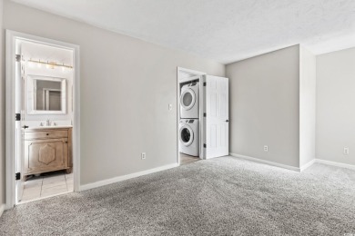 Welcome to this end unit townhome in the heart of Myrtle Beach - on  in South Carolina - for sale on GolfHomes.com, golf home, golf lot