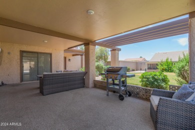 PRICE IMPROVED! Beautiful 2 bed,2 bath townhouse  in active on Leisure World Country Club in Arizona - for sale on GolfHomes.com, golf home, golf lot