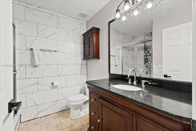 Welcome to refined living in the heart of Sienna Greens.
This on Inverrary Country Club in Florida - for sale on GolfHomes.com, golf home, golf lot