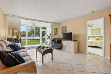 YOUR SHIP HAS COME IN. IMMACULATE MOVE IN CONDITION FIRST FLOOR on  in Florida - for sale on GolfHomes.com, golf home, golf lot