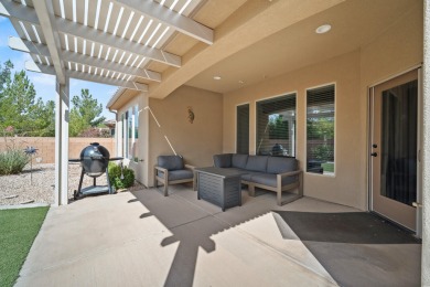 Welcome to this beautiful 3-bedroom, 2-bathroom home located in on Sunriver Golf Club in Utah - for sale on GolfHomes.com, golf home, golf lot