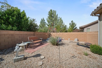 Welcome to this beautiful 3-bedroom, 2-bathroom home located in on Sunriver Golf Club in Utah - for sale on GolfHomes.com, golf home, golf lot