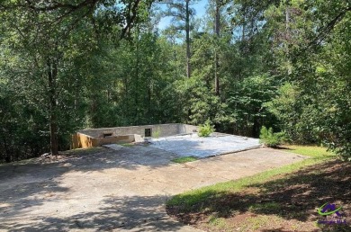 Luxury living in a premier community located in cul-de-sac on on Canongate At Healy Point Country Club in Georgia - for sale on GolfHomes.com, golf home, golf lot