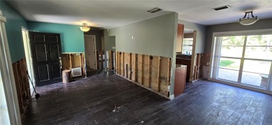 BACK ON THE MARKET! Buyer Funding Issue. Investor Opportunity in on Quail Hollow Golf and Country Club in Florida - for sale on GolfHomes.com, golf home, golf lot